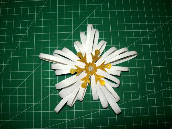 Do-it-yourself 3D paper snowflakes: templates, stencils, master classes, videos
