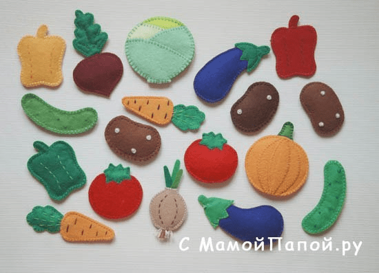 DIY vegetables and fruits from felt