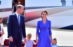 Sly Duchess: pregnant Kate Middleton hints at twins The Duchess of Cambridge Kate Middleton is pregnant
